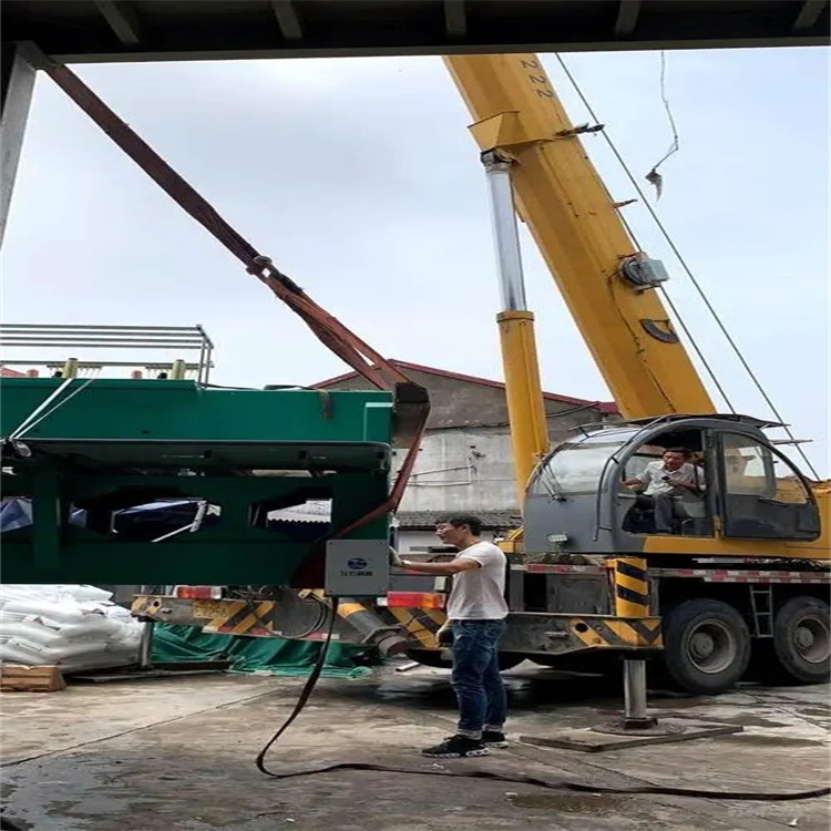 浩口原种场大吨位吊车租赁应急保障方案|化解突发吊装需求难题